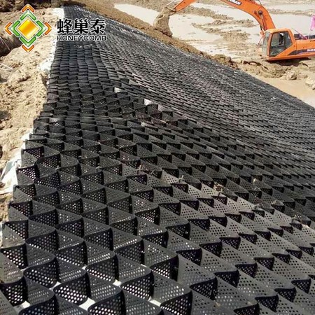 China HDPE Uniaxial Geogrid for Retaining Walls ...