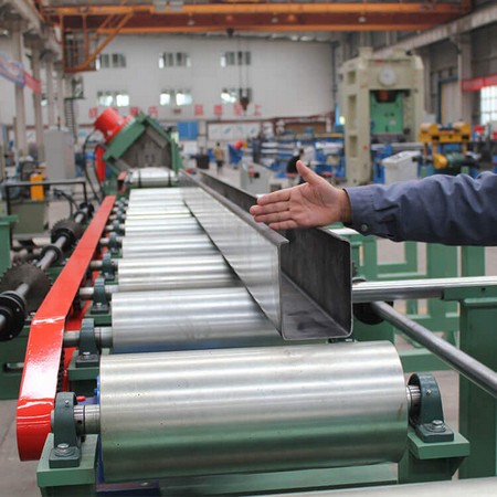 China Steel Hollow Tube/pipe Galvanized-steel-pipe-price ...