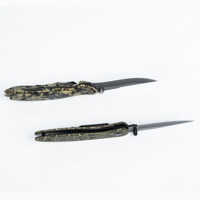 Damascus Hunting Knife Steel Blade Walnut Wood