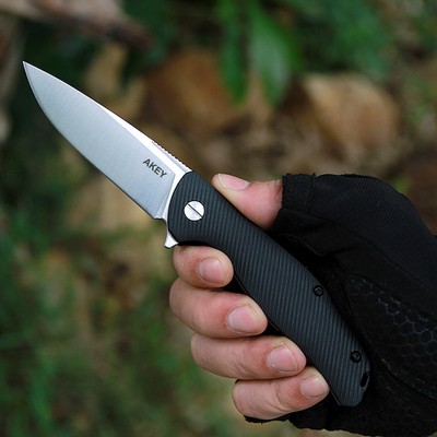 High Carbon Steel Knife - Handmade Full Tang Bushcraft Knife