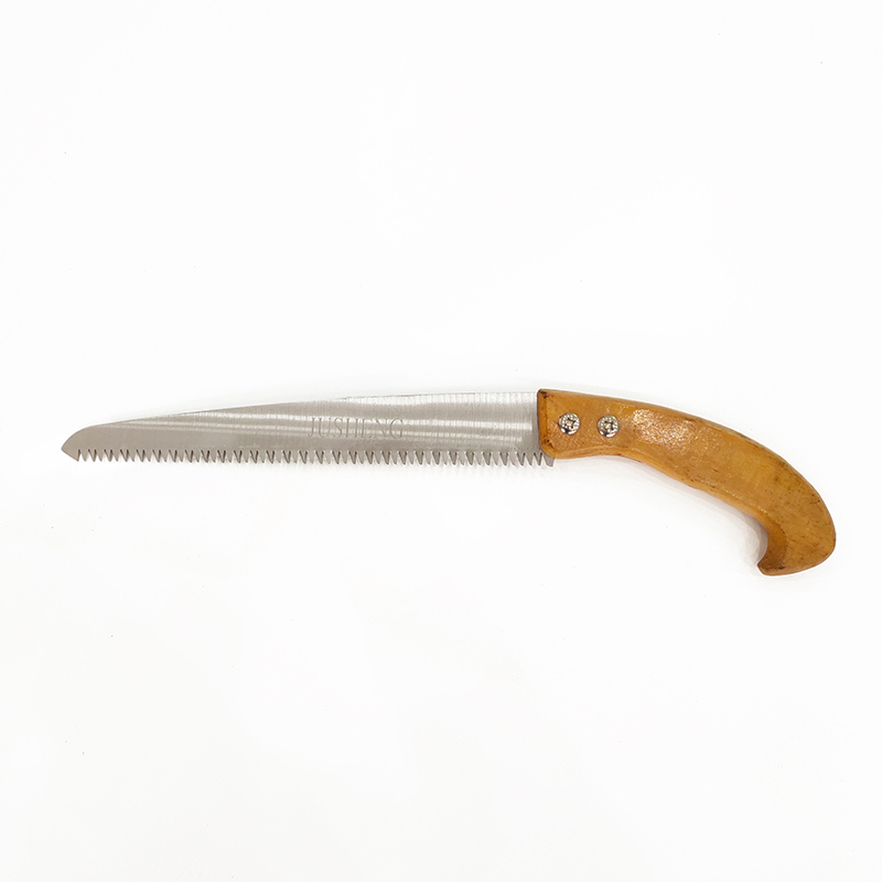 Using a normal hacksaw for butchering meat -