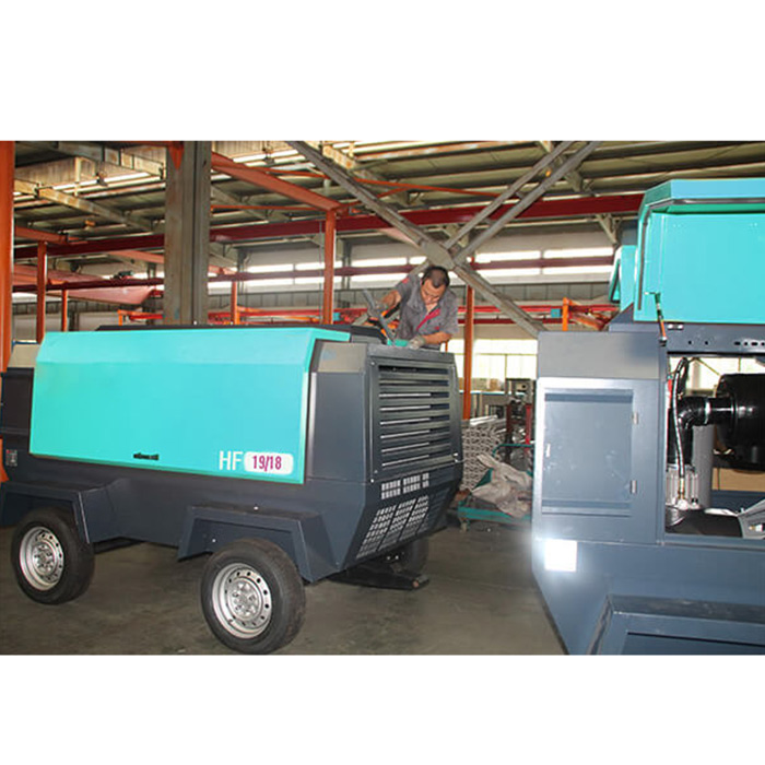 Diesel Engine And Double Speed Tramming Motor Hydraulic ...