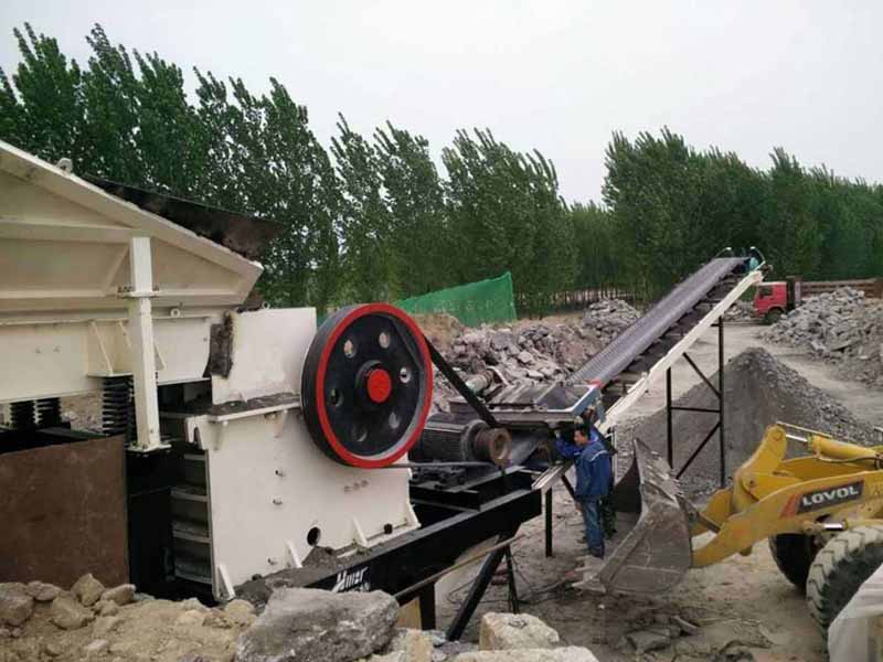 toggle joint mechanism in limestone crushing machines