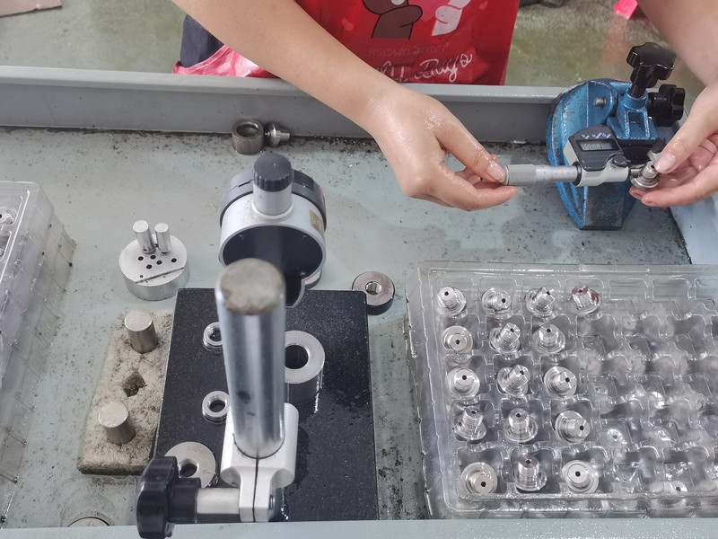 Advanced Precision Equipment milling turning machining