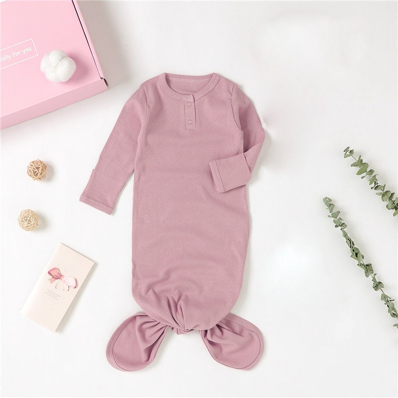 Bebe au Lait - Muslin Swaddle Blankets, Baby Nursery & On-the-Go