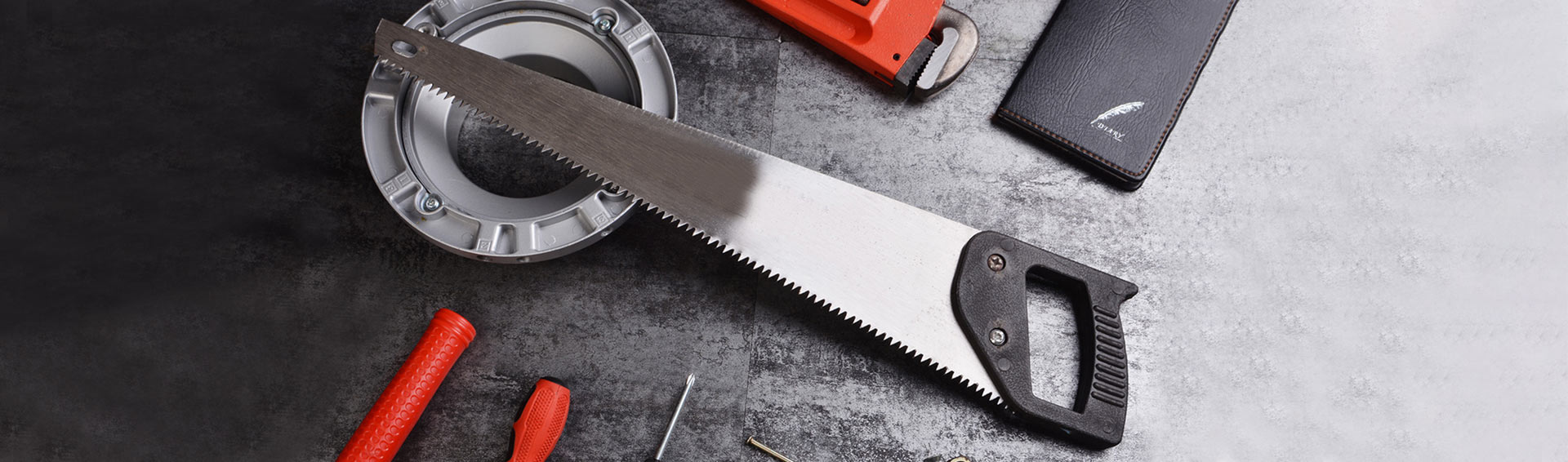 Who makes the new Craftsman chainsaw?