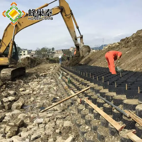 https://shmuker.oss-cn-hangzhou.aliyuncs.com/data/oss/0/61d6b931bac3ae340e971472/20221116/4439d5133467bd214cc81ab0908a85bd.jpg