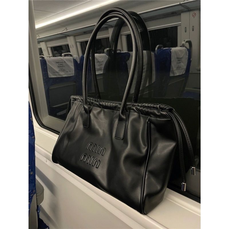 Daily Trend Large Capacity Black Shoulder Tote Bag