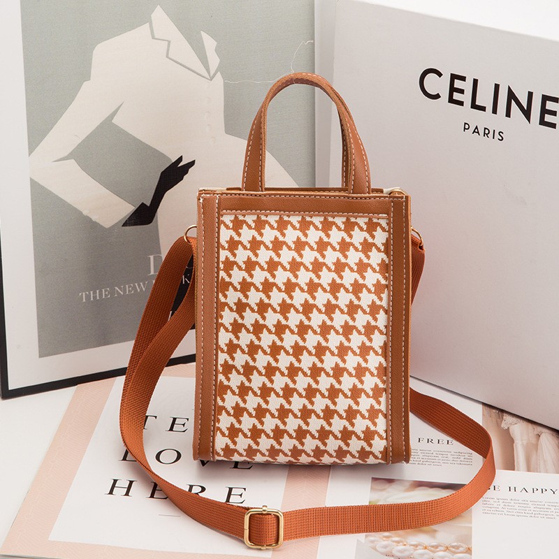 Geometric PU Ladies Messenger Bag Plaid Print Handbag For Girls