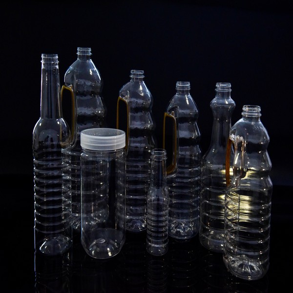 Manufacturer Flat Shoulder Pet Bottles with Oil Kuwait