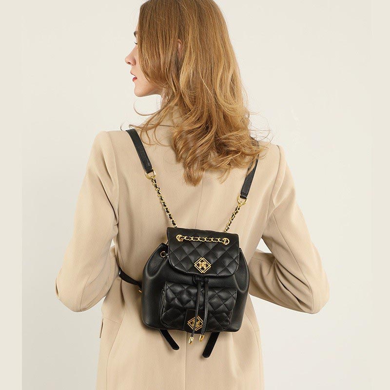 Luxurious Fashion Leather Ladies Backpack Customization