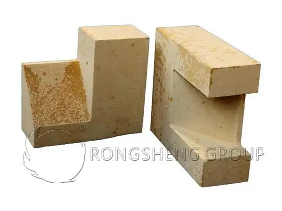 https://shmuker.oss-cn-hangzhou.aliyuncs.com/data/oss/60e819f0790f5527ee3d7557/60ee491677a41e157184c1dc/20250529103320/Customized-Special-Shaped-Silica-Bricks.jpg