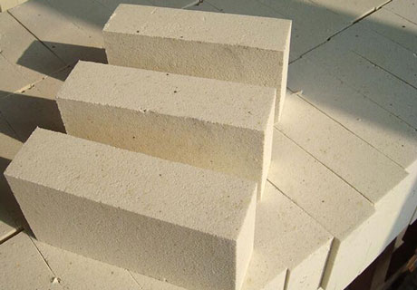 Ladrillos refractarios aislantes de sílice en uso