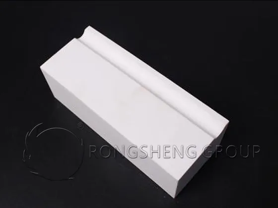 https://shmuker.oss-cn-hangzhou.aliyuncs.com/data/oss/60e819f0790f5527ee3d7557/60ee491677a41e157184c1dc/20250530171603/Wear-Resistant-Alumina-Lining-Brick.jpg
