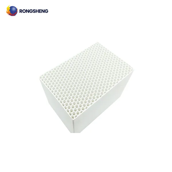https://shmuker.oss-cn-hangzhou.aliyuncs.com/data/oss/60e819f0790f5527ee3d7557/60ee491677a41e157184c1dc/20250811170140/Fused-Cast-Mullite-bricks.jpg