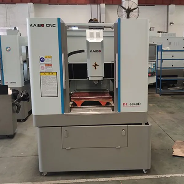 https://shmuker.oss-cn-hangzhou.aliyuncs.com/data/oss/60f057d7801008393c7f3dd7/66a70b5c6ab1dc323153e13a/20240807111644/cnc-engraving-milling-machine-for-aluminum-dc6040d-2.jpg