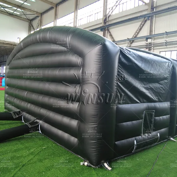 https://shmuker.oss-cn-hangzhou.aliyuncs.com/data/oss/60f0582b801008393c7f4eca/60f05ed4801008393c7ff3c7/20250409102033/Portable_Inflatable_Black_Nightclub_Tent_for_Weddings_Festivals.jpg
