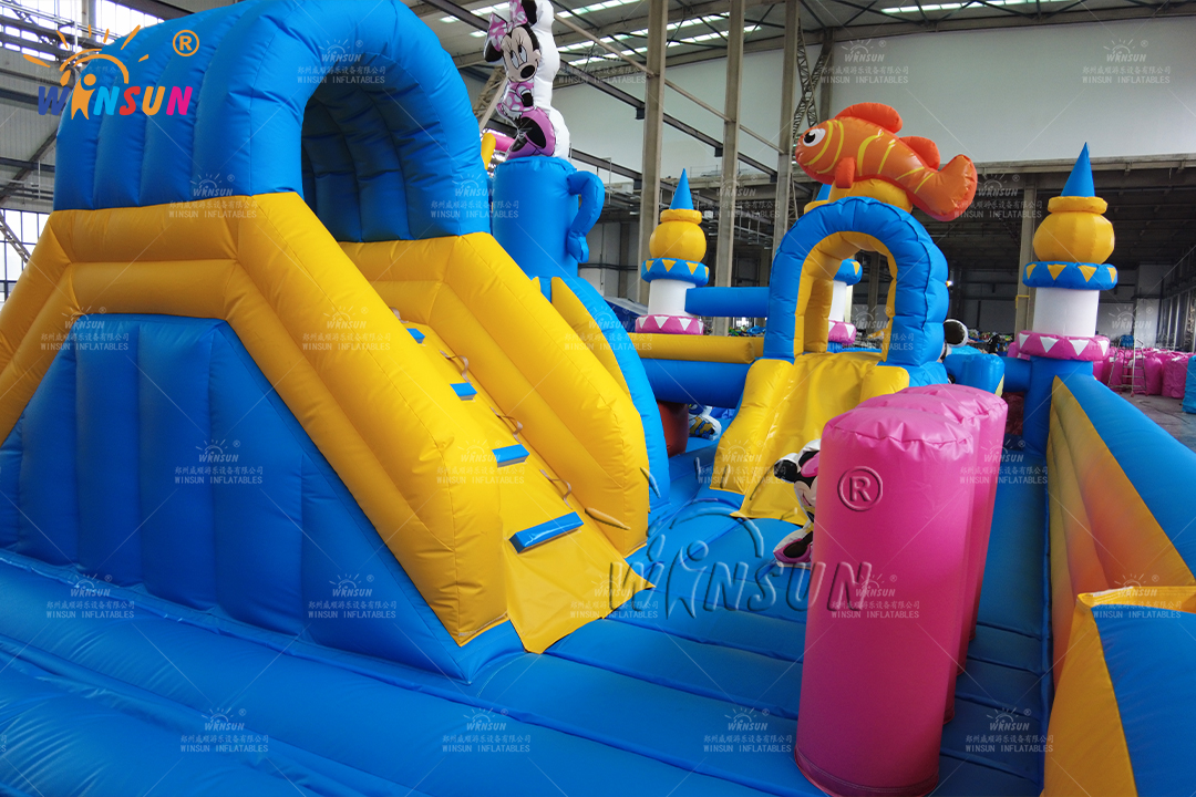 https://shmuker.oss-cn-hangzhou.aliyuncs.com/data/oss/60f0582b801008393c7f4eca/60f05ed4801008393c7ff3c7/20250410095001/UV-resistant_octopus_inflatable_city_15x8m_factory_price.jpg
