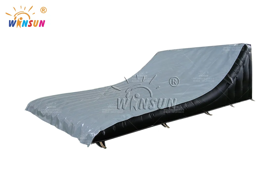 https://shmuker.oss-cn-hangzhou.aliyuncs.com/data/oss/60f0582b801008393c7f4eca/60f05ed4801008393c7ff3c7/20250429154149/FMX_inflatable_landing_airbag_factory_direct_sale.jpg
