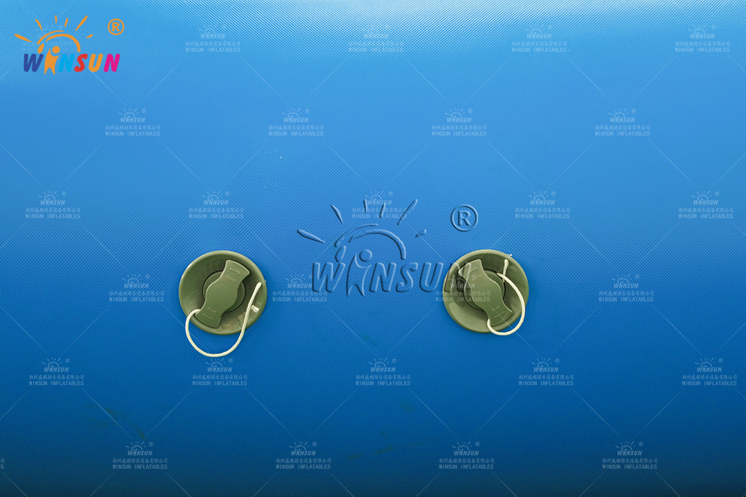 https://shmuker.oss-cn-hangzhou.aliyuncs.com/data/oss/60f0582b801008393c7f4eca/60f05ed4801008393c7ff3c7/20250430163537/Indooroutdoor_airtight_pool_non-slip.jpg