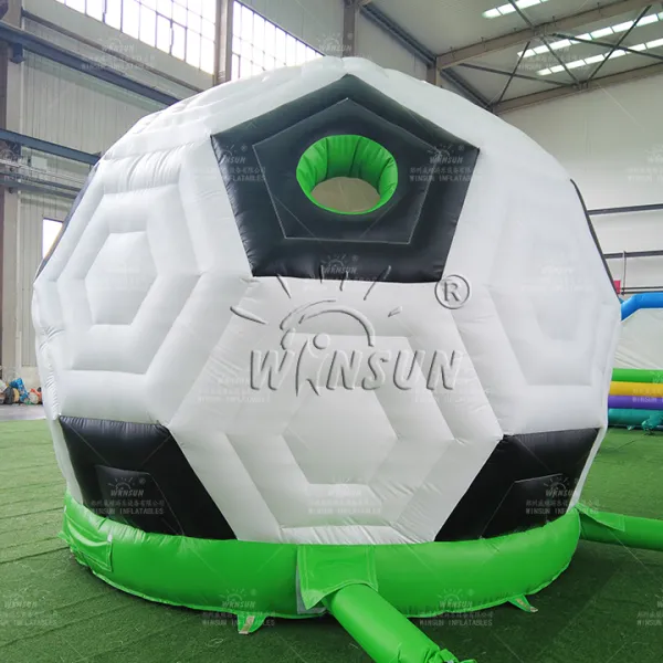 https://shmuker.oss-cn-hangzhou.aliyuncs.com/data/oss/60f0582b801008393c7f4eca/60f05ed4801008393c7ff3c7/20250507144043/Quick-setup_round_soccer_inflatable_15mins.jpg