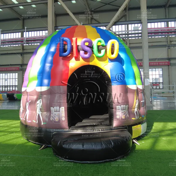 https://shmuker.oss-cn-hangzhou.aliyuncs.com/data/oss/60f0582b801008393c7f4eca/60f05ed4801008393c7ff3c7/20250508142443/Commercial_LED-lit_bounce_dome_with_sound_system.jpg