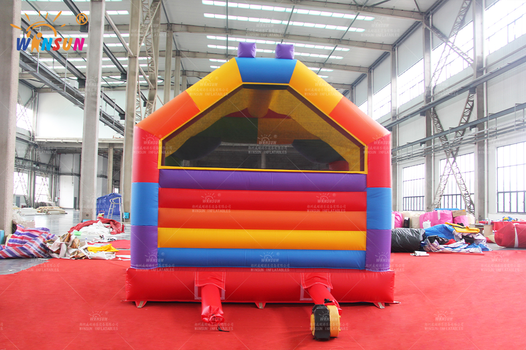 https://shmuker.oss-cn-hangzhou.aliyuncs.com/data/oss/60f0582b801008393c7f4eca/60f05ed4801008393c7ff3c7/20250508152328/UV-resistant_4x4m_brick_bouncer_outdoor_use.jpg