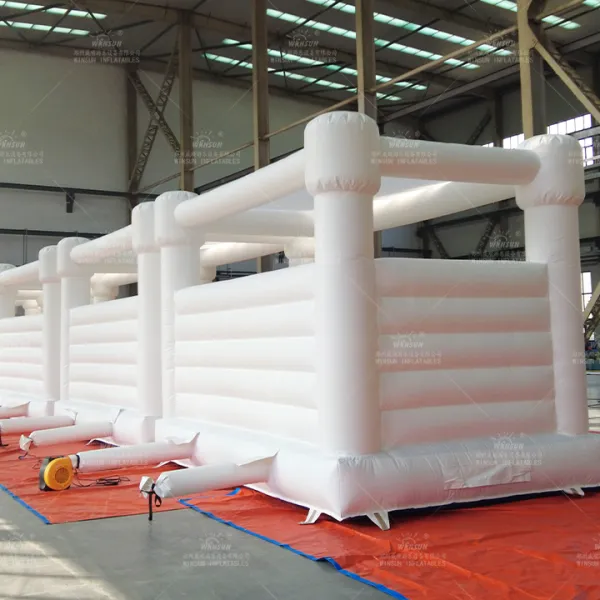 https://shmuker.oss-cn-hangzhou.aliyuncs.com/data/oss/60f0582b801008393c7f4eca/60f05ed4801008393c7ff3c7/20250609141300/wedding_bounce_house_with_safety_features.jpg