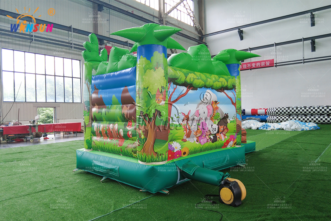 https://shmuker.oss-cn-hangzhou.aliyuncs.com/data/oss/60f0582b801008393c7f4eca/60f05ed4801008393c7ff3c7/20250609171103/Interactive_jungle_inflatable_playhouse_for_toddlers.jpg
