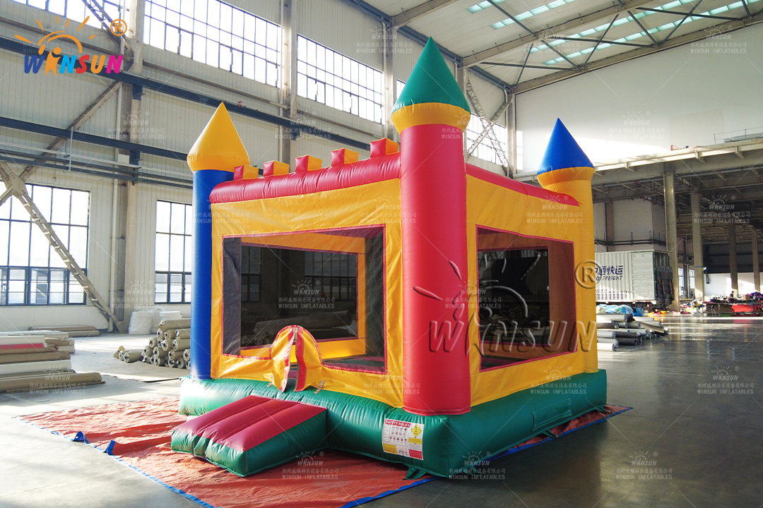 https://shmuker.oss-cn-hangzhou.aliyuncs.com/data/oss/60f0582b801008393c7f4eca/60f05ed4801008393c7ff3c7/20250729142926/fire_retardant_commercial_bounce_house_4x4m_for_kids.jpg