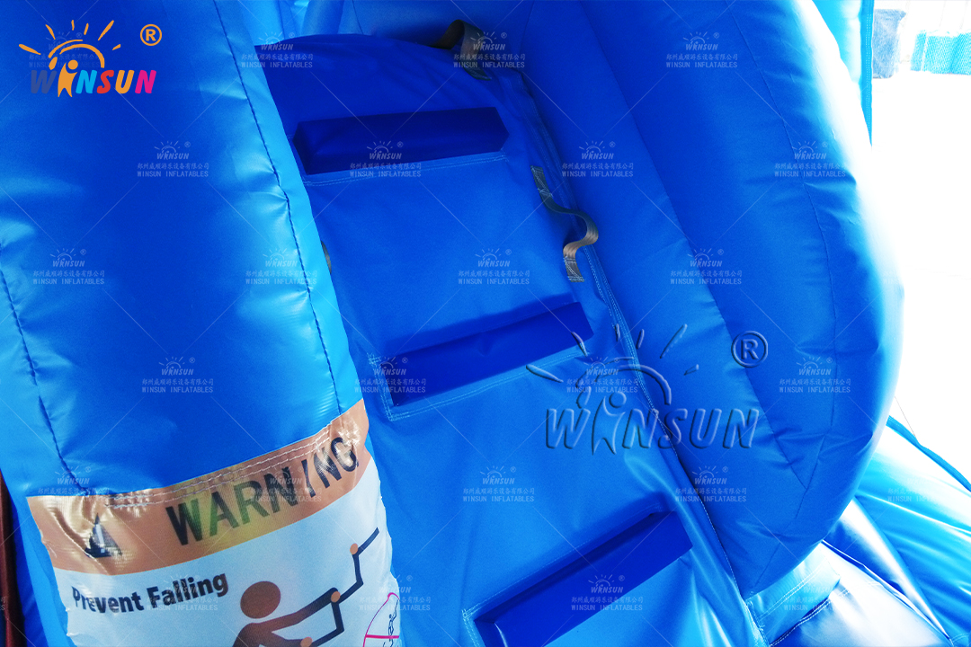 https://shmuker.oss-cn-hangzhou.aliyuncs.com/data/oss/60f0582b801008393c7f4eca/60f05ed4801008393c7ff3c7/20250805162313/Portable_inflatable_snowman_playground_for_winter_events.jpg