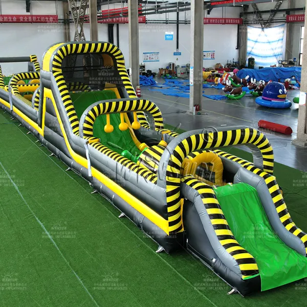 https://shmuker.oss-cn-hangzhou.aliyuncs.com/data/oss/60f0582b801008393c7f4eca/678deda48dbfa83ff886120a/20250205162900/Inflatable%20Toxic%20Rush%20Obstacle%20Course14.jpg