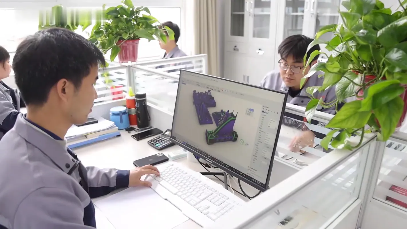 https://shmuker.oss-cn-hangzhou.aliyuncs.com/data/oss/60f0582b801008393c7f4eca/678deda48dbfa83ff886120a/20250207143128/about-us-company-21.jpg