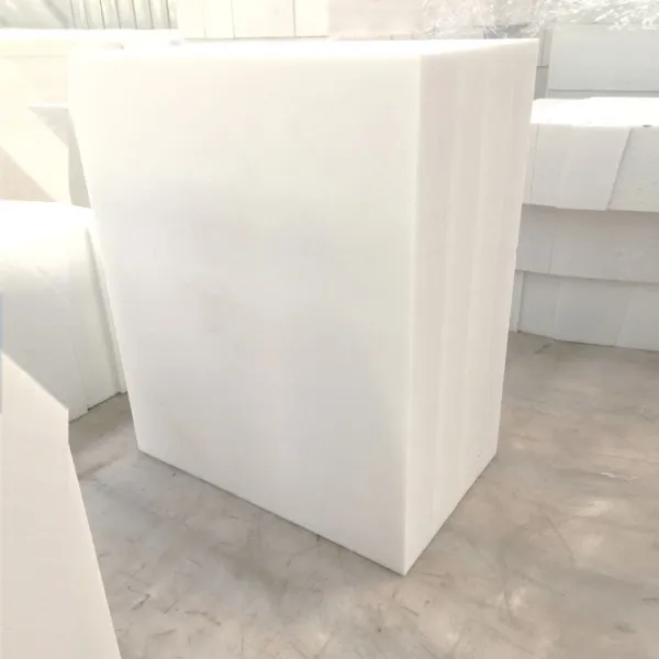 https://shmuker.oss-cn-hangzhou.aliyuncs.com/data/oss/60f05a43801008393c7f9067/66bb140363877f67361ec9e9/20240819150648/fused-cast-α-β-alumina-block-ty-m-3.jpg