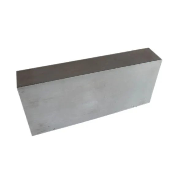 https://shmuker.oss-cn-hangzhou.aliyuncs.com/data/oss/60f05a43801008393c7f9067/66bb140363877f67361ec9e9/20240819154400/fused-cast-high-zirconia-block-ty-z95-3.jpg