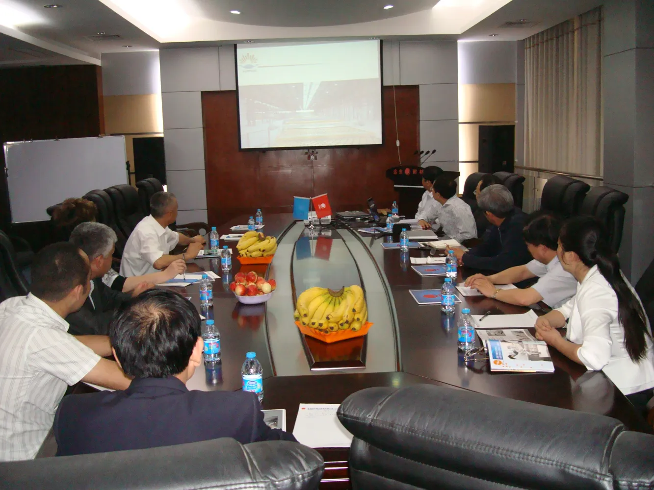 https://shmuker.oss-cn-hangzhou.aliyuncs.com/data/oss/60f05a43801008393c7f9067/66bb140363877f67361ec9e9/20240829142858/乌兹别克斯坦%20(4).JPG