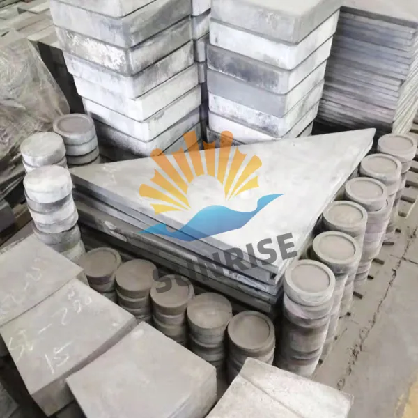 https://shmuker.oss-cn-hangzhou.aliyuncs.com/data/oss/60f05a43801008393c7f9067/66bb140363877f67361ec9e9/20240913135727/series-products-of-silicon-nitride-combined-with-silicon-carbide-3.png