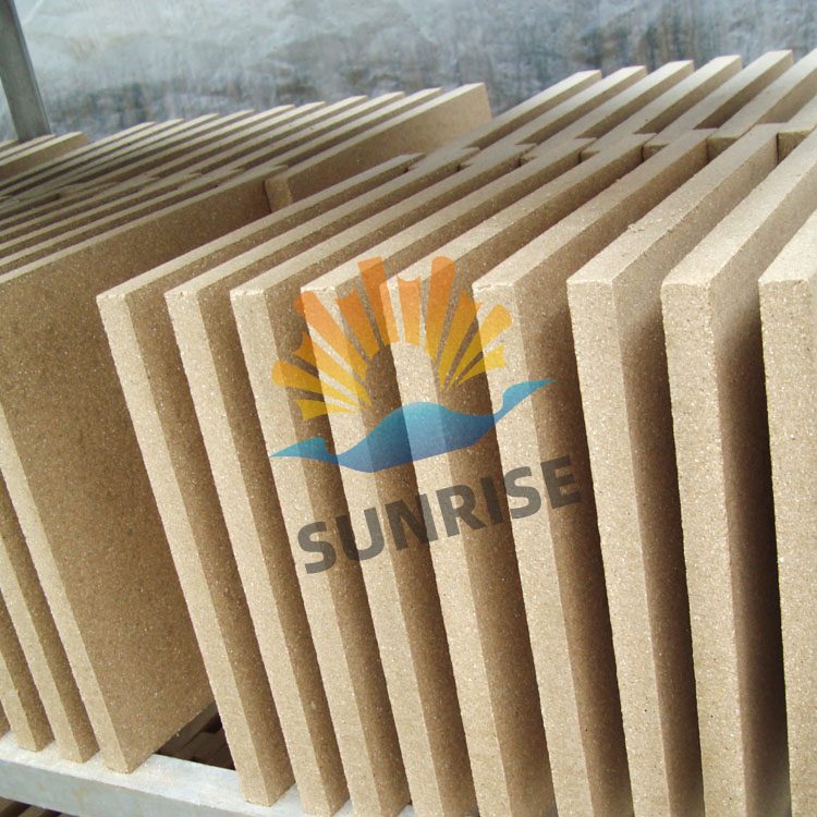 Perlite insulation board in aluminum industry