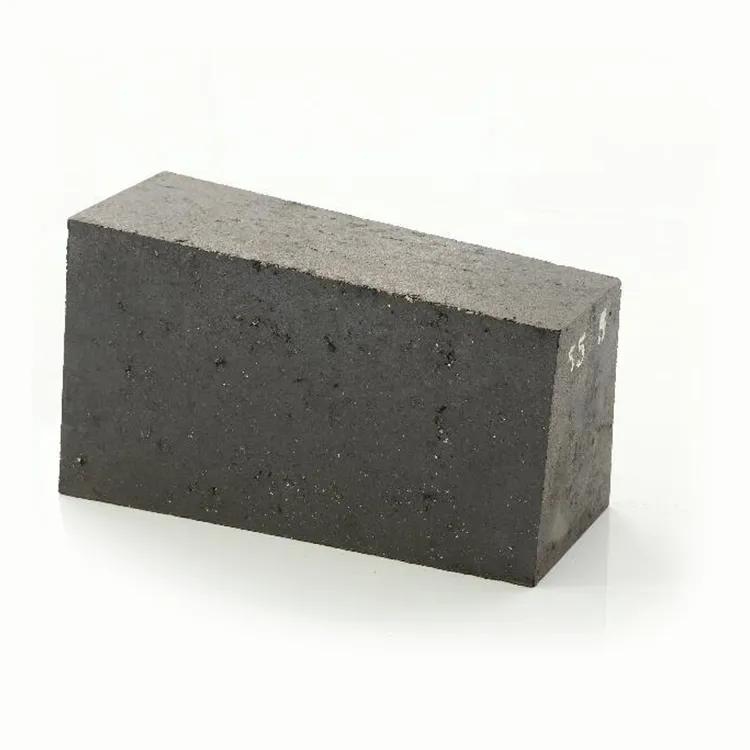 Composite brown corundum refractory bricks
