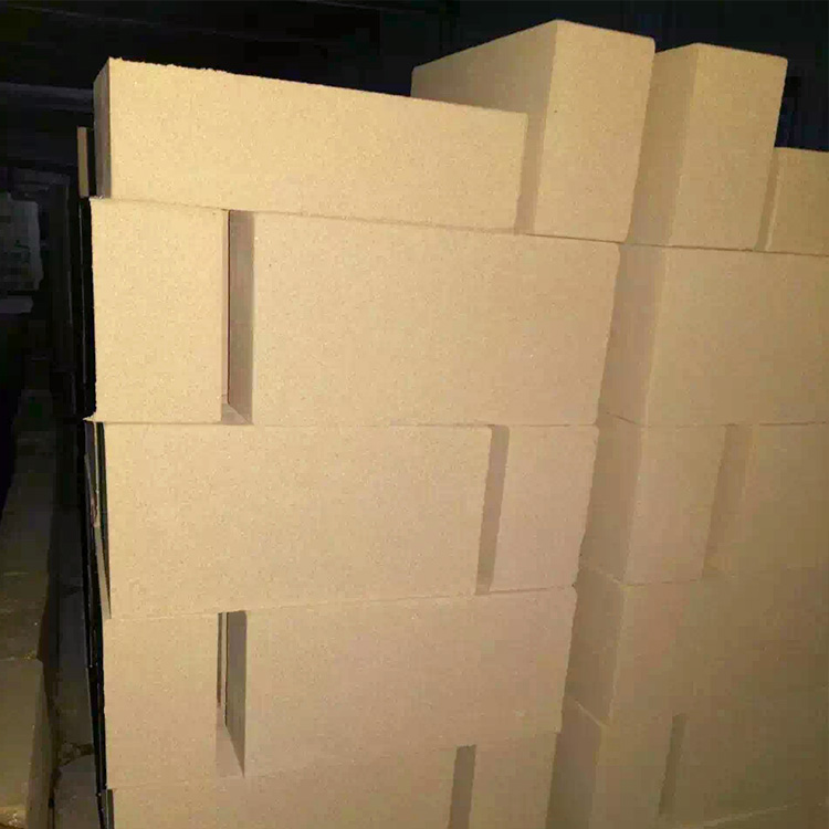 Energy-saving high-temperature furnace after insulation layer optimization