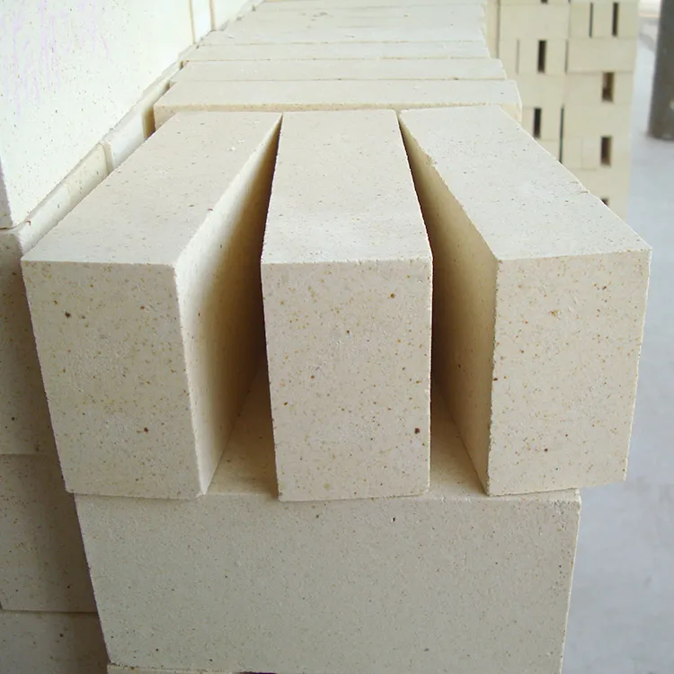 Silica insulating refractory bricks