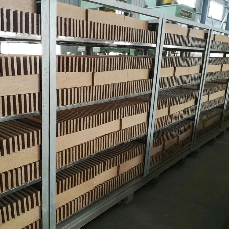 https://shmuker.oss-cn-hangzhou.aliyuncs.com/data/oss/60f05a43801008393c7f9067/66bb140363877f67361ec9e9/20250825110836/vermiculite-insulation-board-2.jpg
