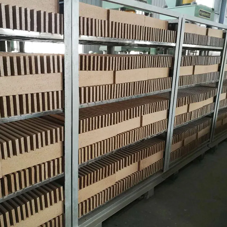 https://shmuker.oss-cn-hangzhou.aliyuncs.com/data/oss/60f05a43801008393c7f9067/66bb140363877f67361ec9e9/20250825110836/vermiculite-insulation-board-4.jpg