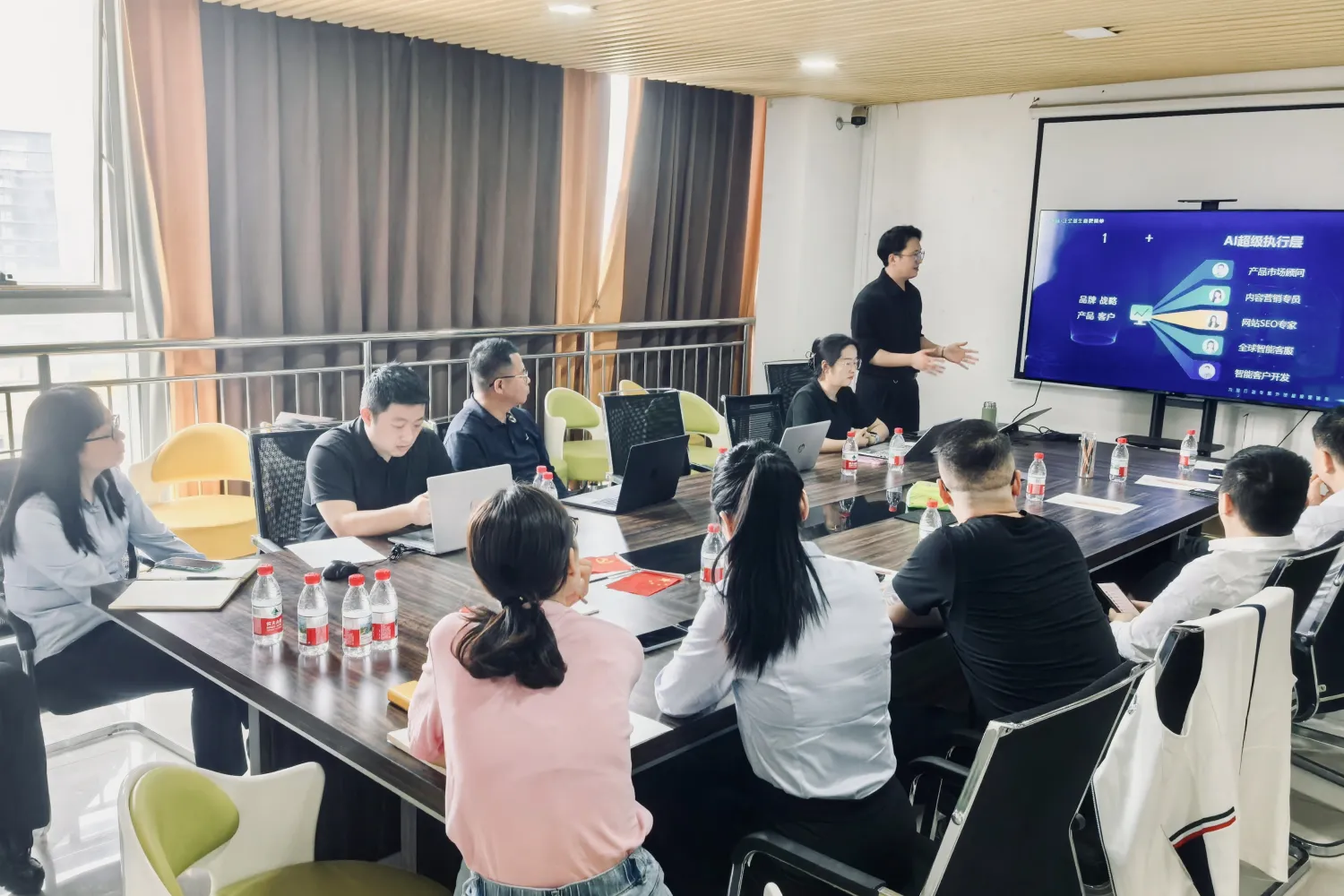https://shmuker.oss-cn-hangzhou.aliyuncs.com/data/oss/61110b46f49d6e1a1bd3e2f2/65f2578cee50697a1e93e422/20250507175445/微信图片_20250507170104.jpg