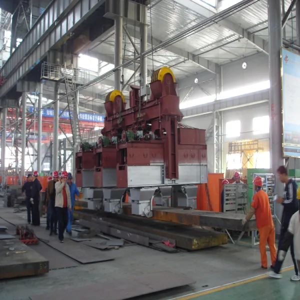 https://shmuker.oss-cn-hangzhou.aliyuncs.com/data/oss/6242ba2c6f6f1e7f78cd2f52/6784d8099f04b017f658be62/20250211174425/Translating%20Slab%20Clamp-4.jpg