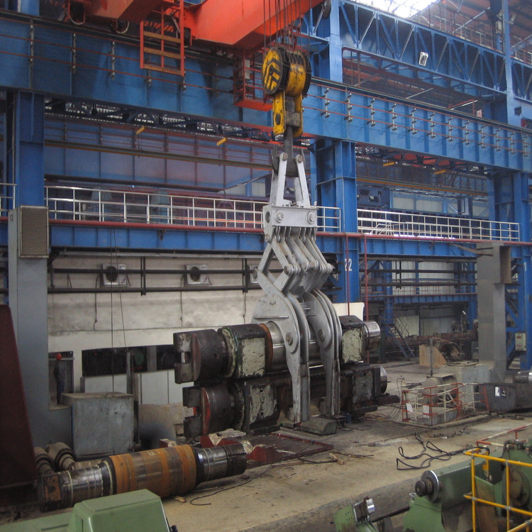 Roll Clamp