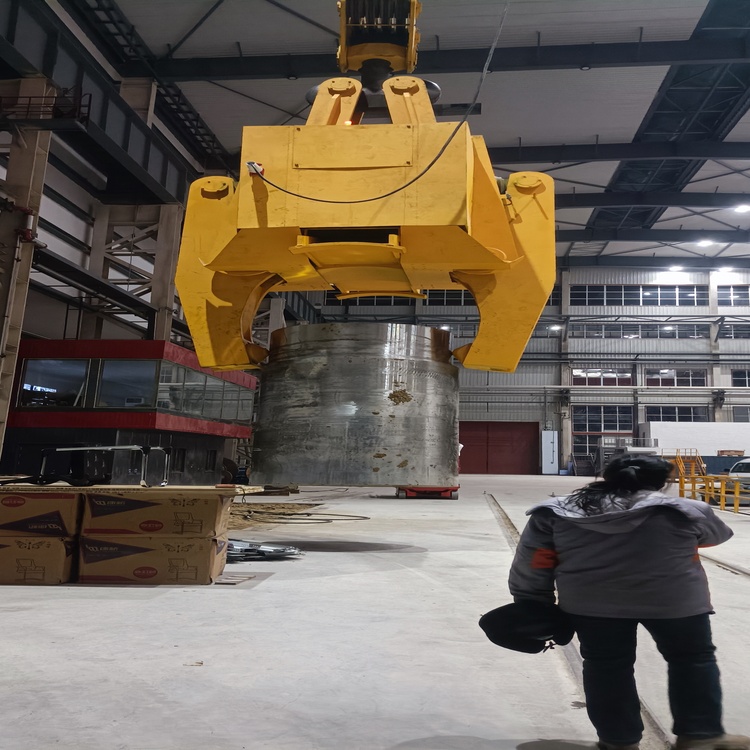 Powered Steel Ingot Clamp-4