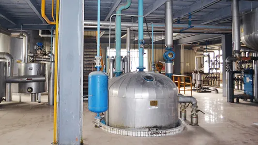 https://shmuker.oss-cn-hangzhou.aliyuncs.com/data/oss/65b068c3c2e9735675cac322/65b0a486107bc6700293c9bf/20240425113720/炼油机械-2.jpg