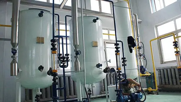 https://shmuker.oss-cn-hangzhou.aliyuncs.com/data/oss/65b068c3c2e9735675cac322/65b0a486107bc6700293c9bf/20240425113720/炼油机械-3.jpg