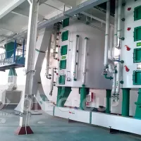 https://shmuker.oss-cn-hangzhou.aliyuncs.com/data/oss/65b068c3c2e9735675cac322/65b0a486107bc6700293c9bf/20240603172006/榨油厂-2.jpg
